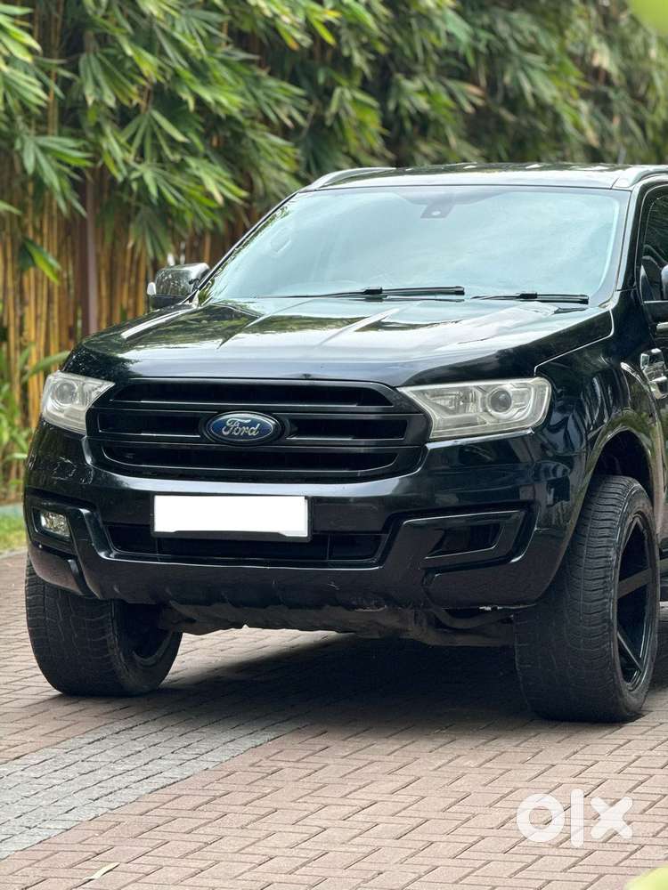 Ford Endeavour 3.2 Titanium At 4x4, 2016, Diesel