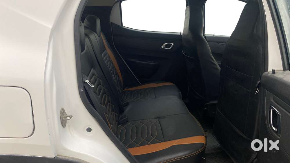 Renault Kwid 1.0 Rxt Amt, 2019, Petrol