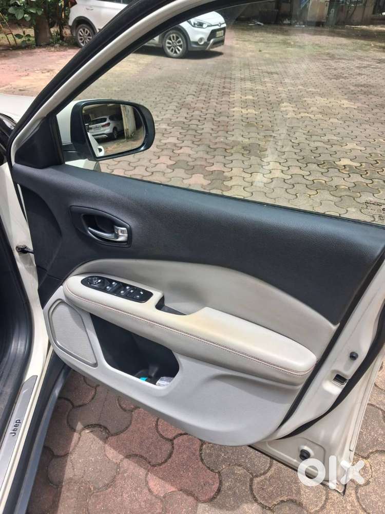 Jeep Compass 1.4 Limited O Model 2018 Years