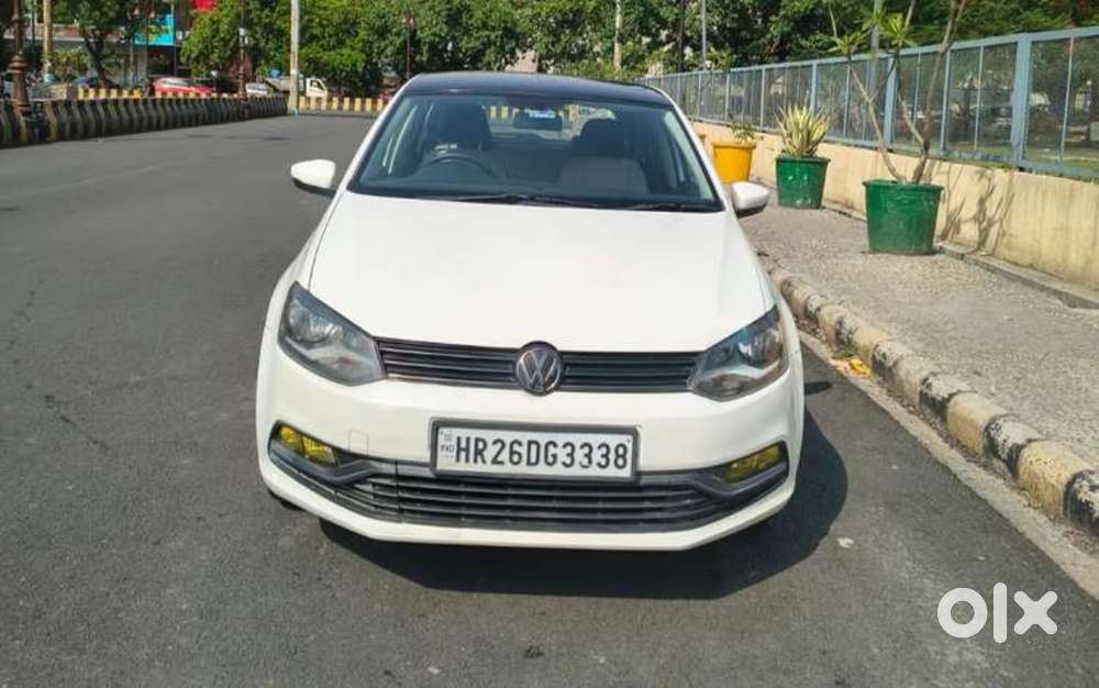 Volkswagen Polo Petrol Comfortline 1.2l, 2013, Cng & Hybrids