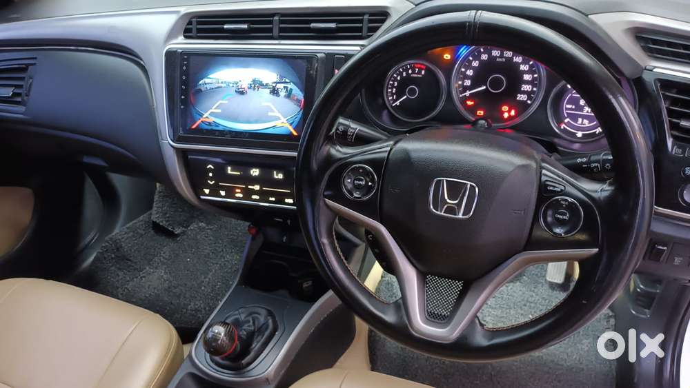 Honda City I-vtec V, 2017, Petrol