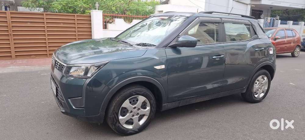 Mahindra Xuv300 W6 Amt Diesel, 2023, Diesel