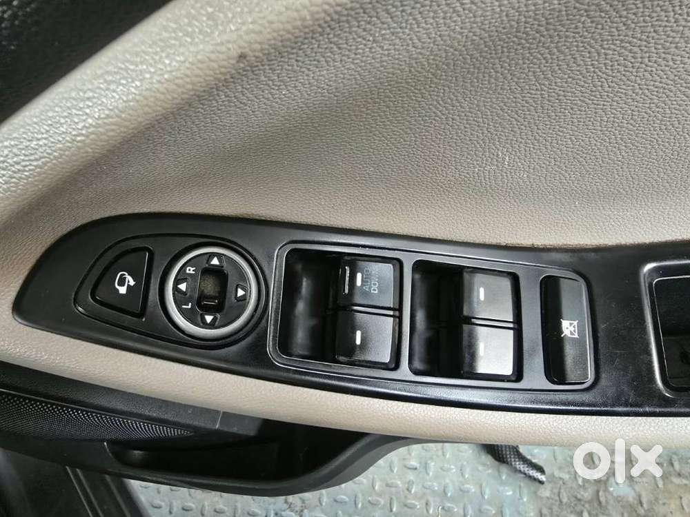 Hyundai Elite I20 Sportz (o) 1.2, 2019, Petrol