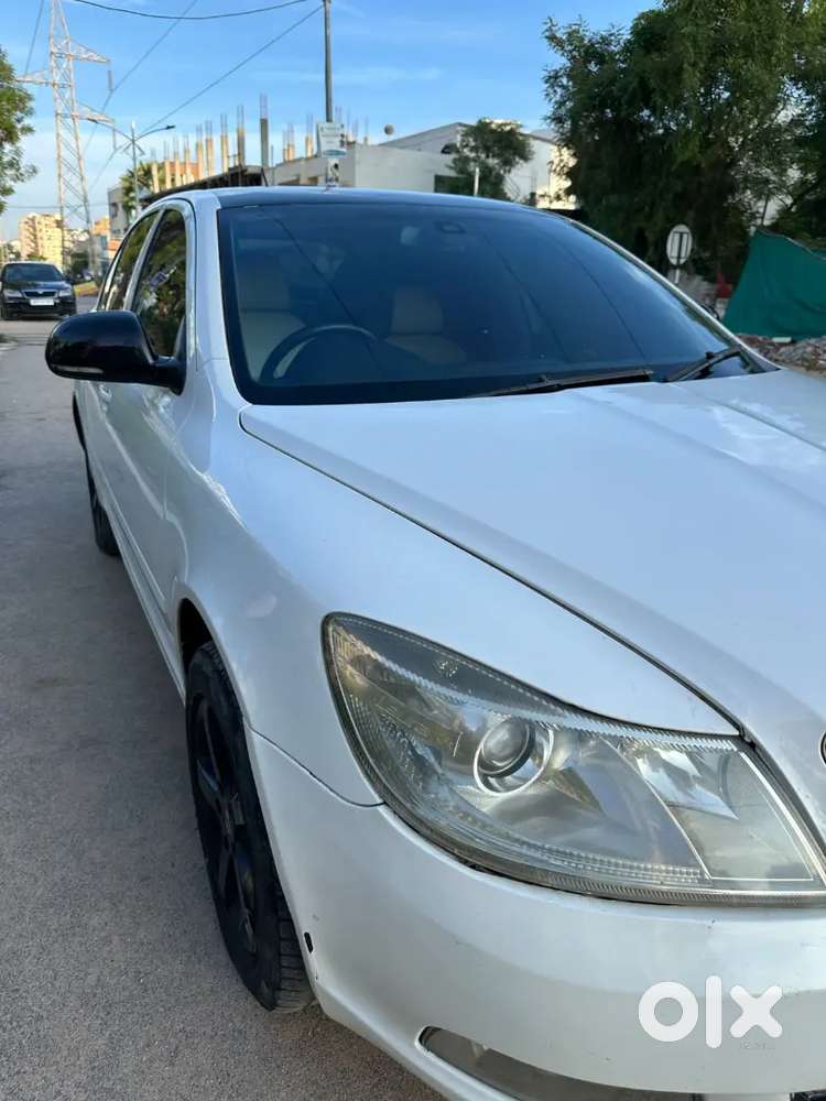 Skoda Laura 2012 Diesel Well Maintained