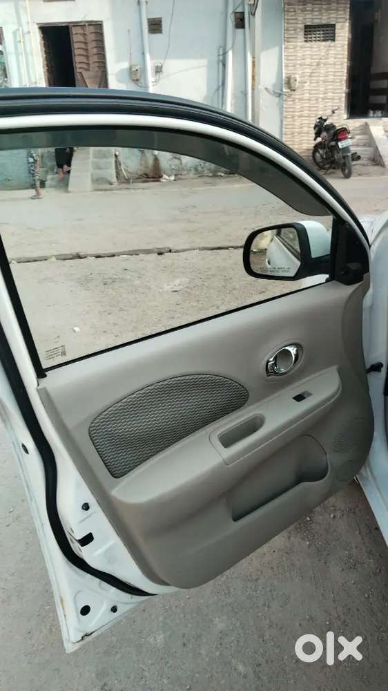 Nissan Micra 2014 Diesel 100000 Km Driven