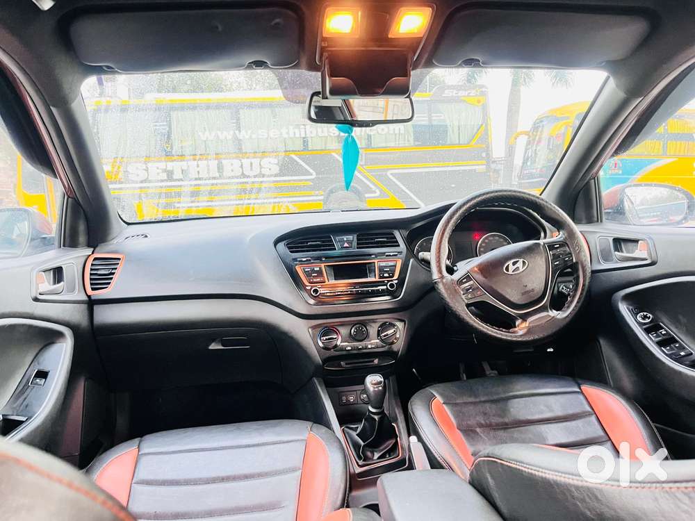 Hyundai I20 Active 1.4 Sx, 2015, Cng & Hybrids