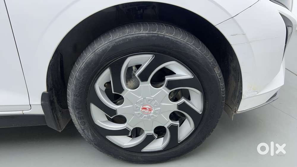 Hyundai New I20 1.2 Sportz Mt, 2024, Petrol