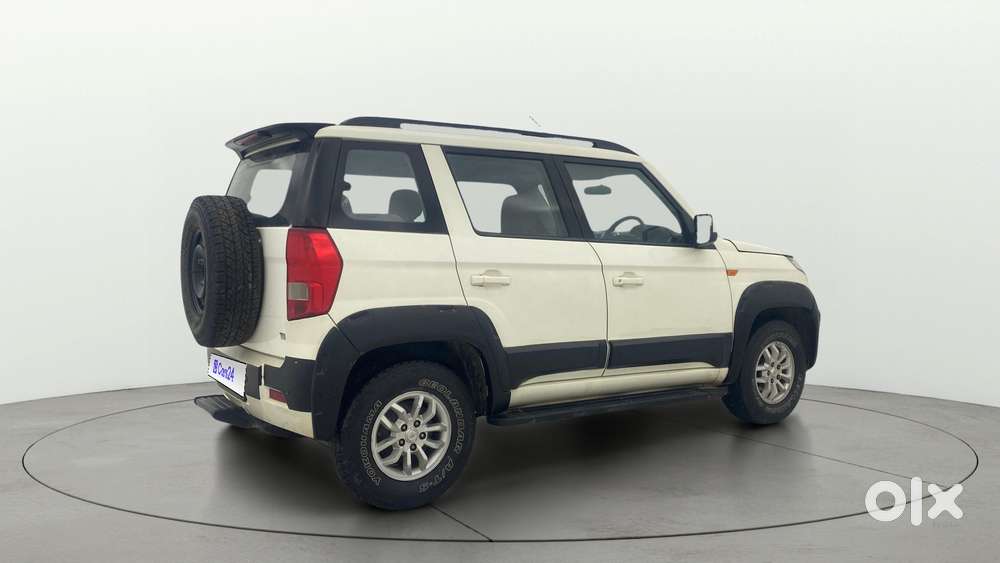 Mahindra Tuv 300 Mhawk100 T8, 2015, Diesel