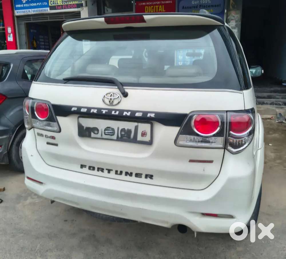 Toyota Fortuner Diesel 2015