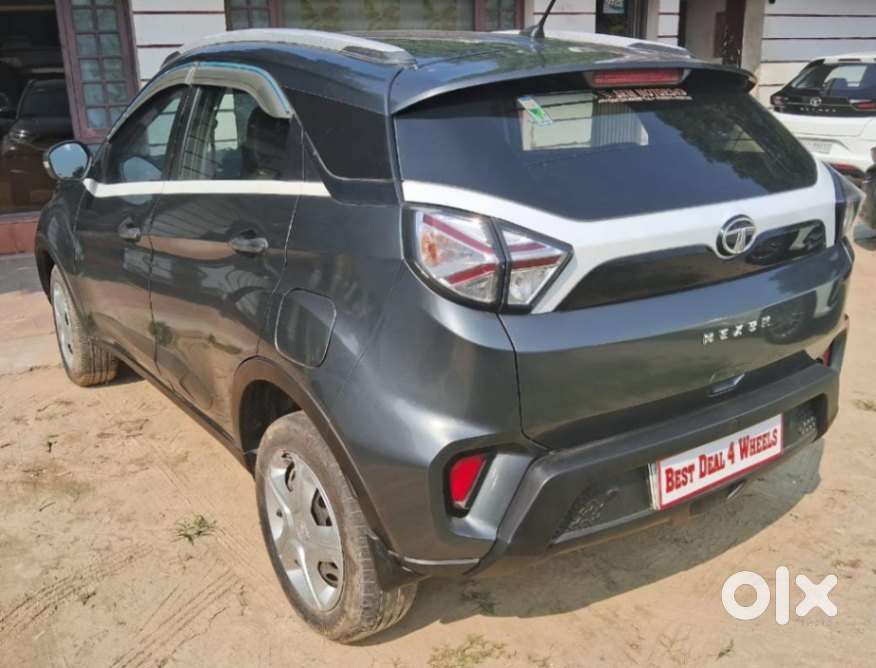 Tata Nexon 1.2 Revotron Xm (s), 2022, Petrol