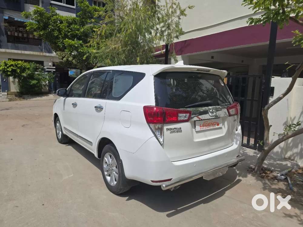 Toyota Innova Crysta 2.8 Gx At 7 Str, 2016, Diesel