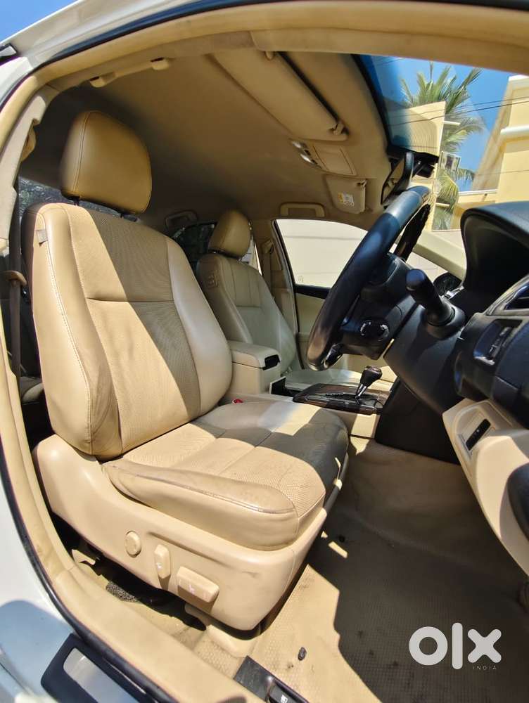 Toyota Camry [2015-2018] 2.5 L At, 2016, Petrol