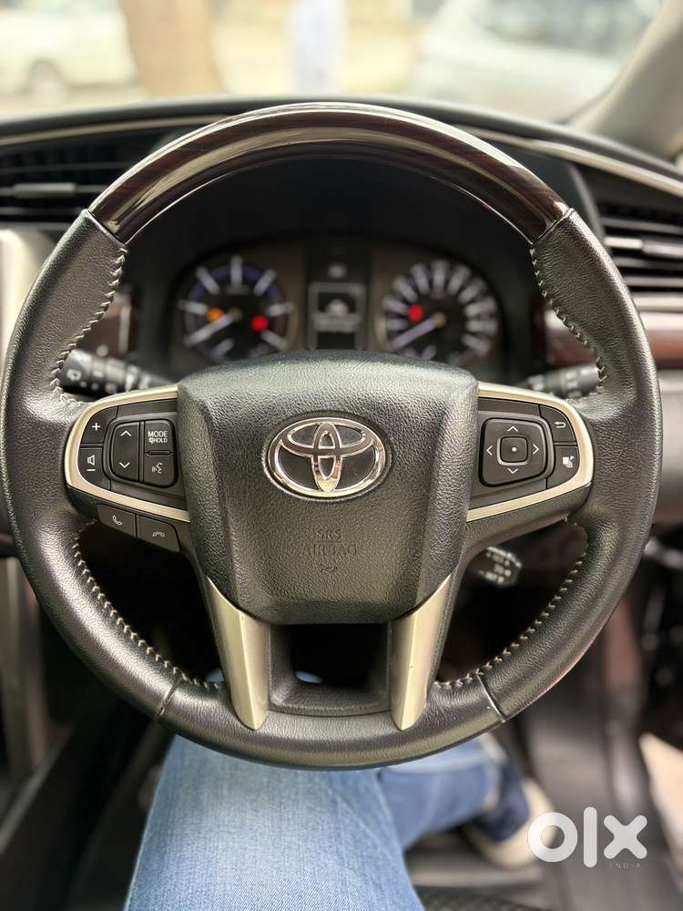 Toyota Innova Crysta 2.4 V 8 Str, 2021, Diesel