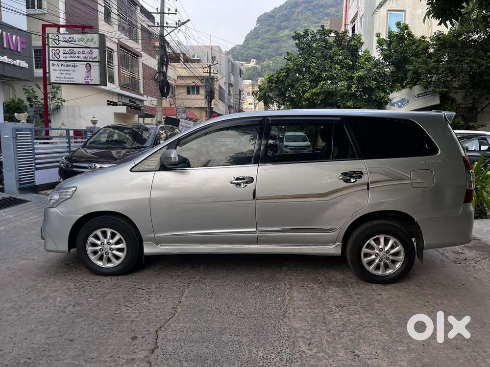 Toyota Innova 2.5 Z Diesel 7 Seater, 2014, Diesel
