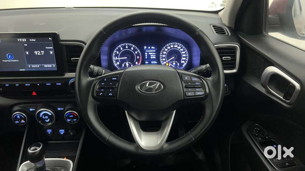 Hyundai Venue 1.0 Sx (o) Turbo Dct, 2019, Petrol