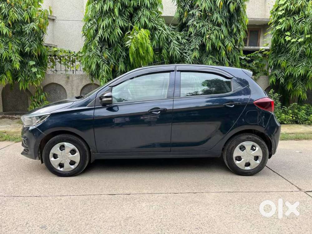 Tata Tiago 1.05 Revotorq Xt, 2022, Petrol