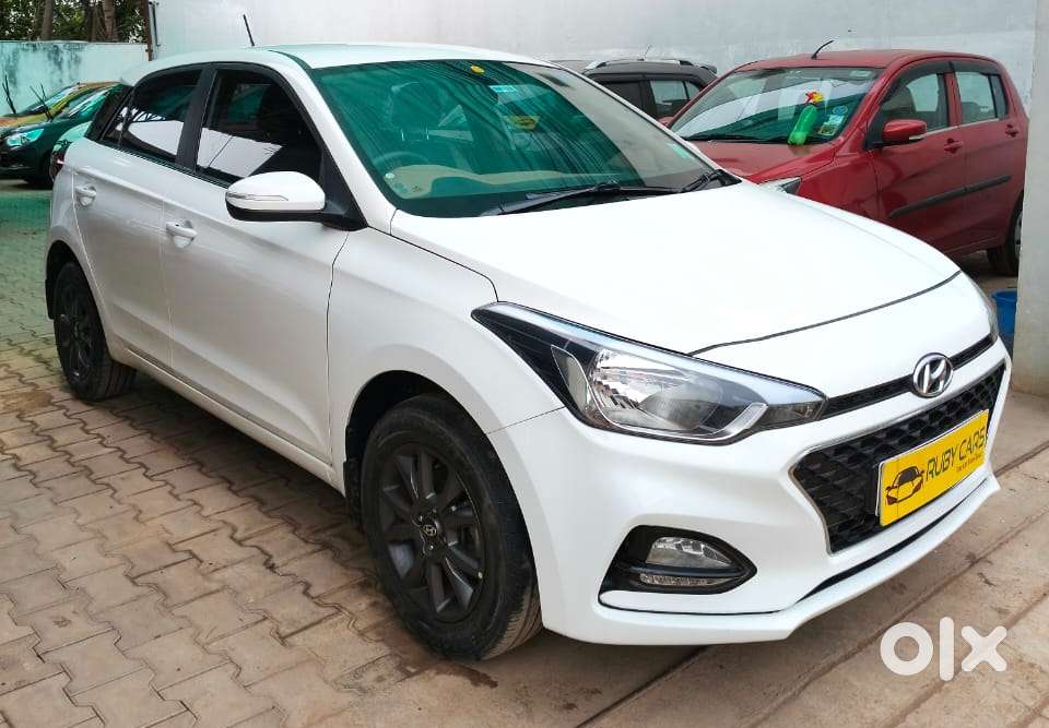 Hyundai I20 Sportz Plus, 2020, Petrol