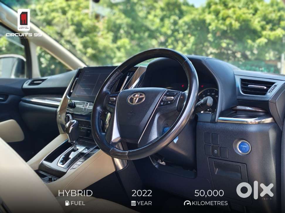 Toyota Vellfire, 2022, Petrol