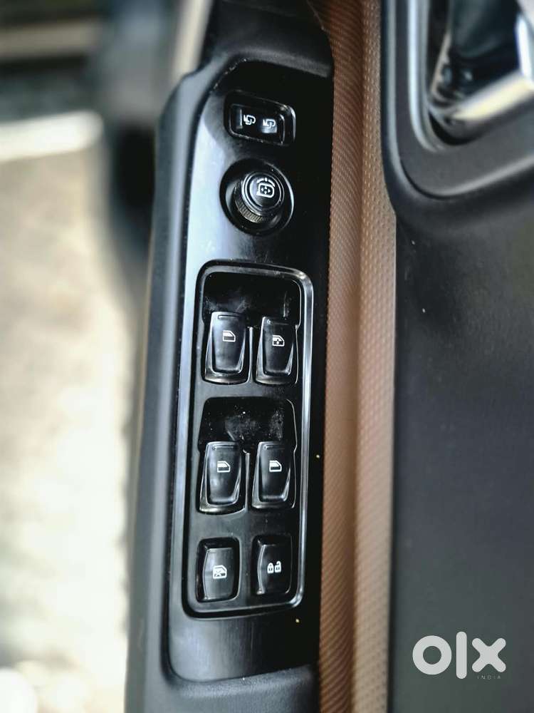 Mahindra Thar Roxx Ax7l Rwd Diesel At, 2026, Diesel