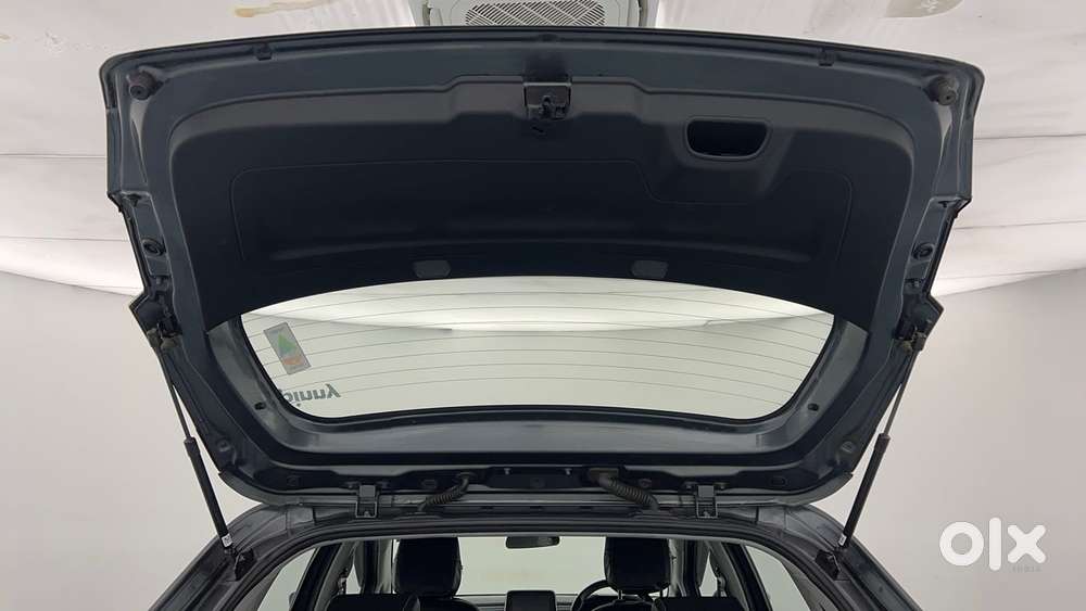 Tata Altroz Xz, 2021, Petrol