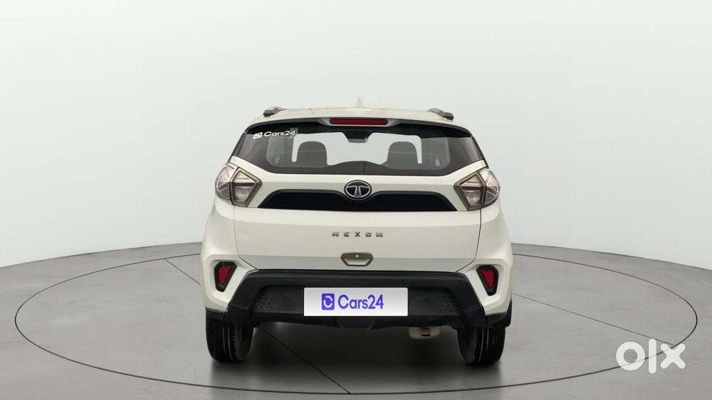 Tata Nexon 1.2 Revotron Xm (s), 2022, Petrol