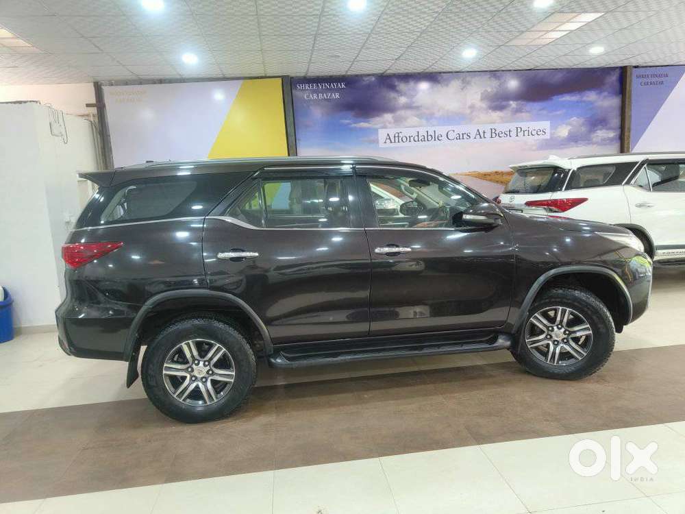 Toyota Fortuner 2.8 2wd Mt, 2016, Diesel