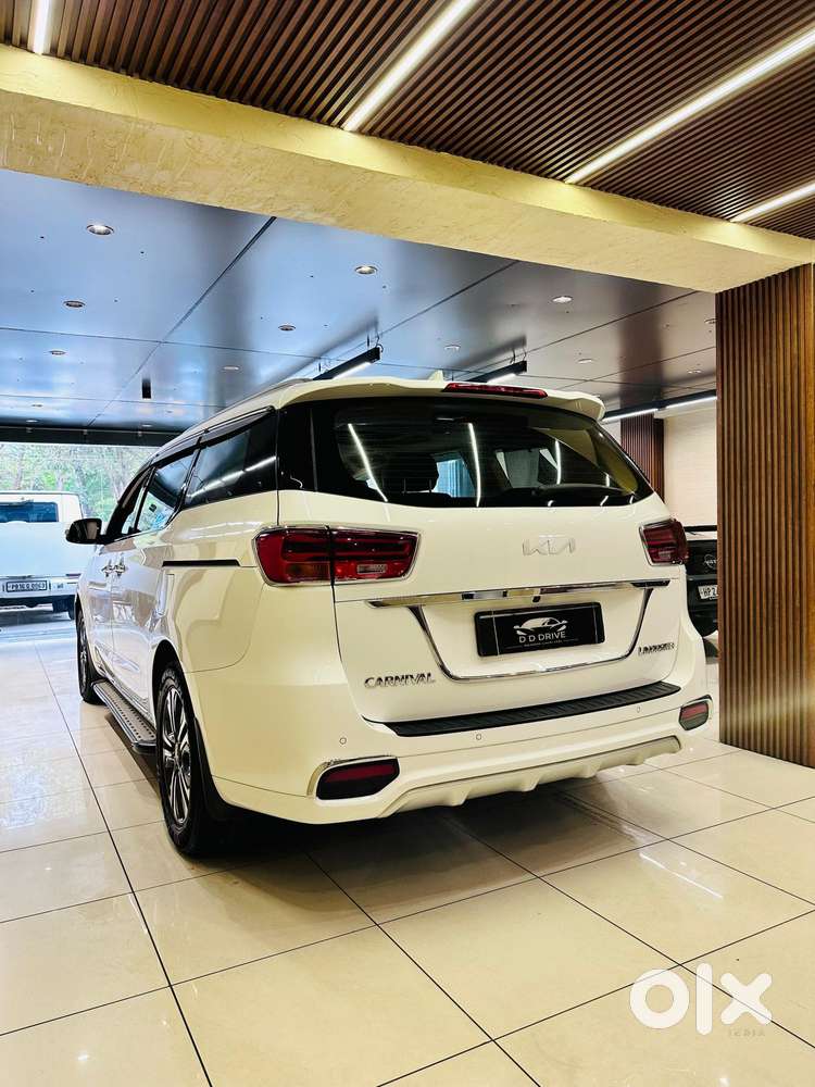 Kia Carnival Limousine Plus 7 Str, 2023, Diesel