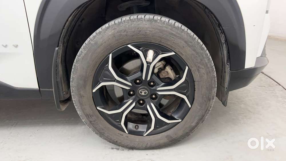 Tata Curvv Creative Plus S 1.2 Revotron Petrol 7dca, 2024, Petrol