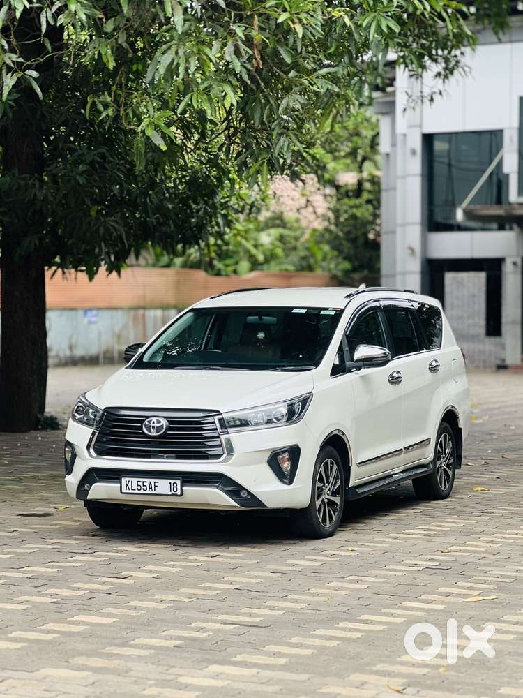 Toyota Innova Crysta 2.4 Z 7 Str, 2022, Diesel