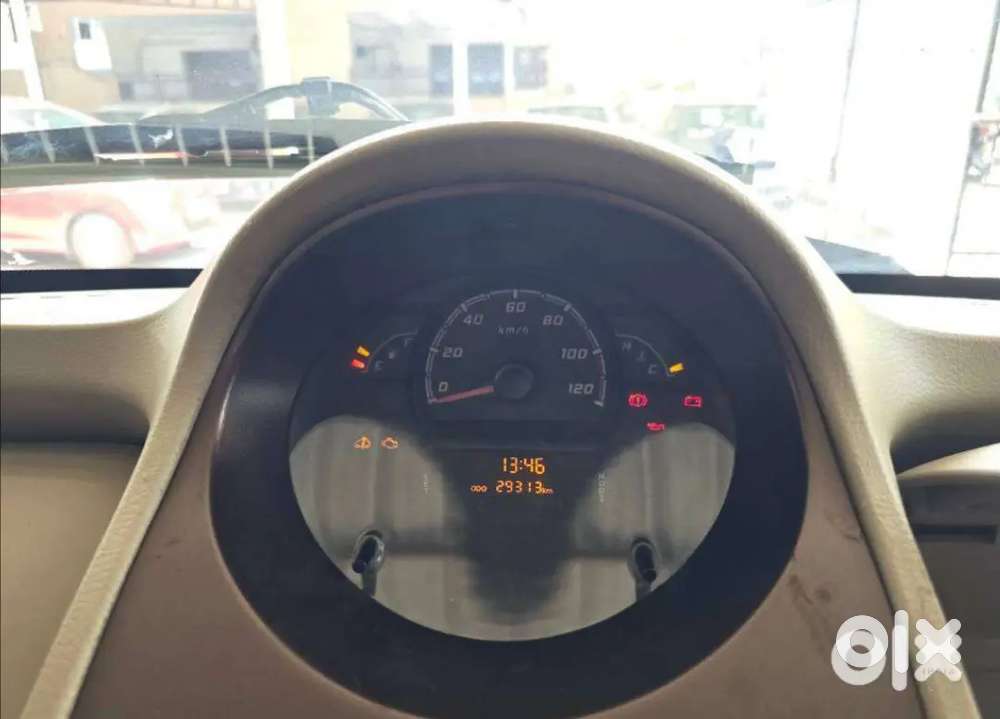 Tata Nano Genx Xt 2016