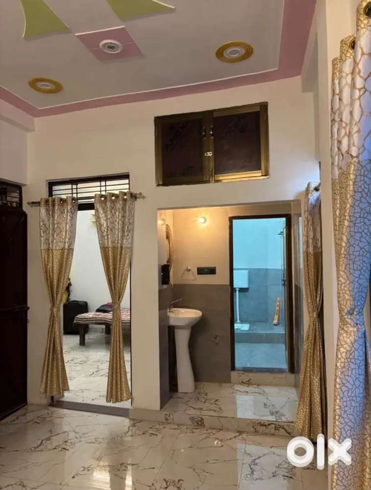 2 Room Set available in Phulwariya near Shivpur-Lahartara Road varanas