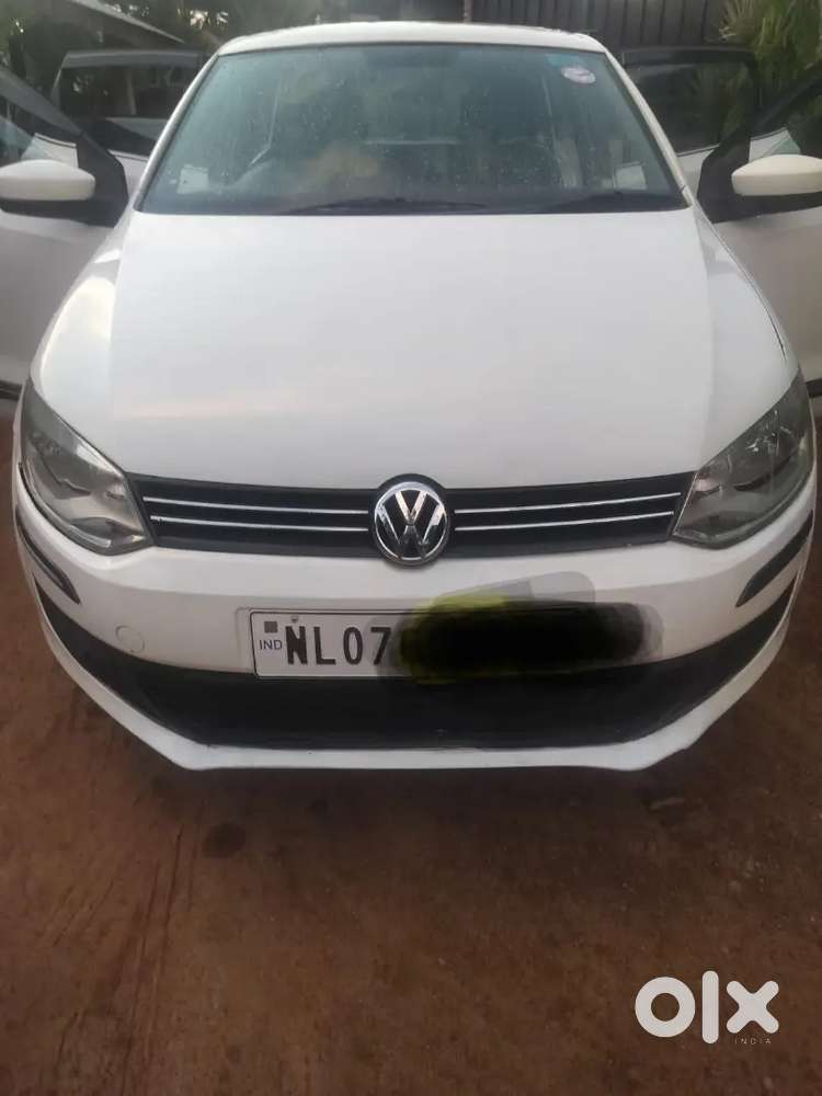 Polo Volkswagen Highline 1.2 Petrol 2011 Tax Paid Till 2031 Insurance