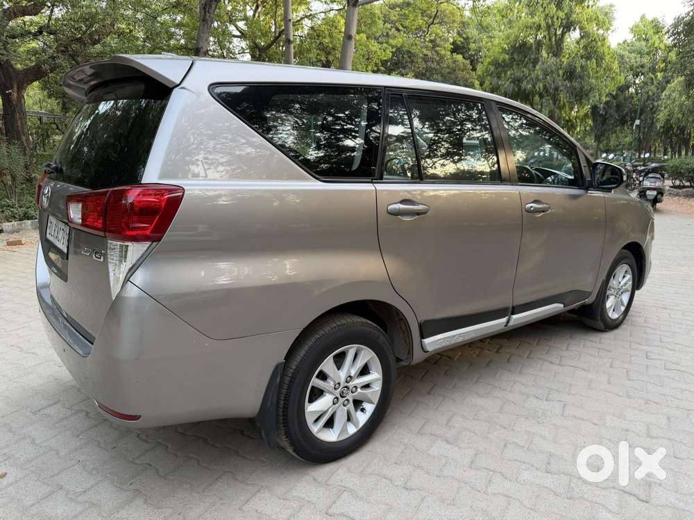 Toyota Innova Crysta 2.7 Gx Limited Edition 7 Str, 2016, Petrol