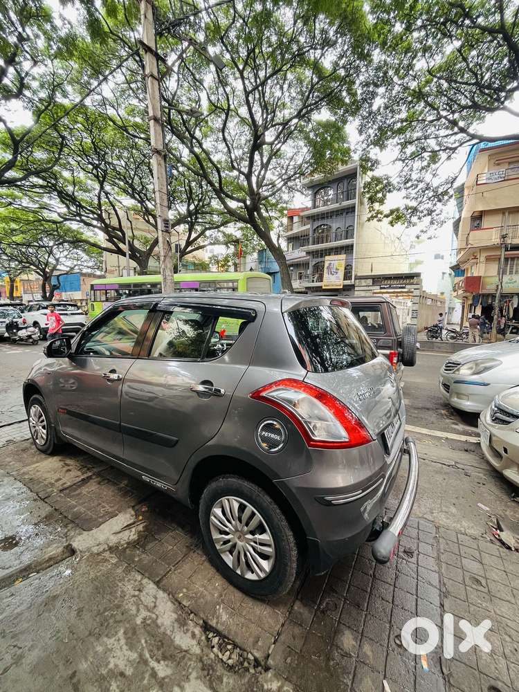 Maruti Suzuki Swift Vxi 1.2 Abs Bs-iv, 2014, Petrol