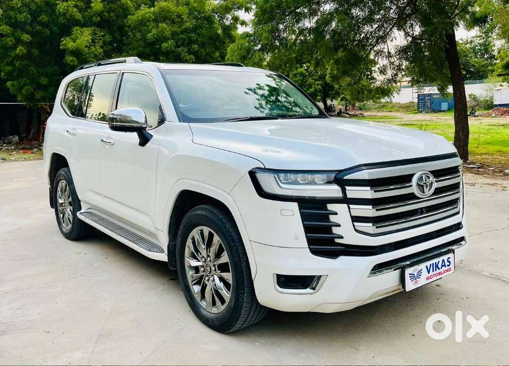 Toyota Land Cruiser 3.3 Zx Diesel, 2023, Diesel