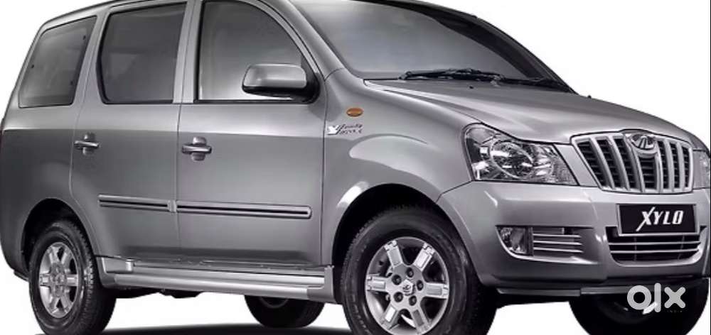 Mahindra Xylo E8