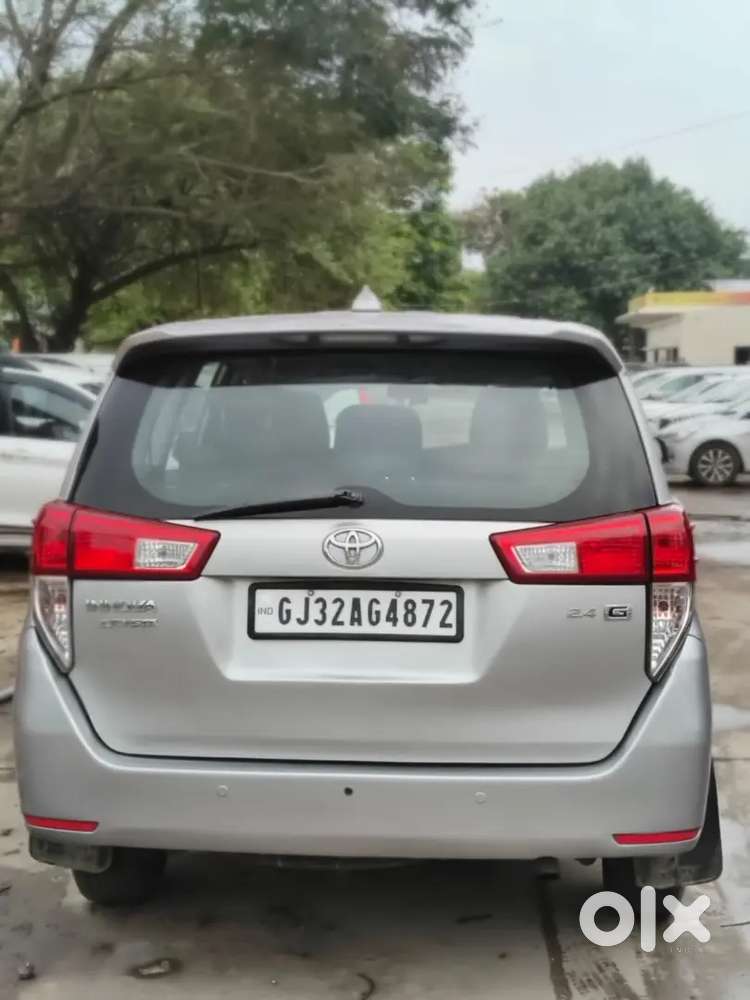 Toyota Innova Crysta 2017 Diesel 251000 Km Driven