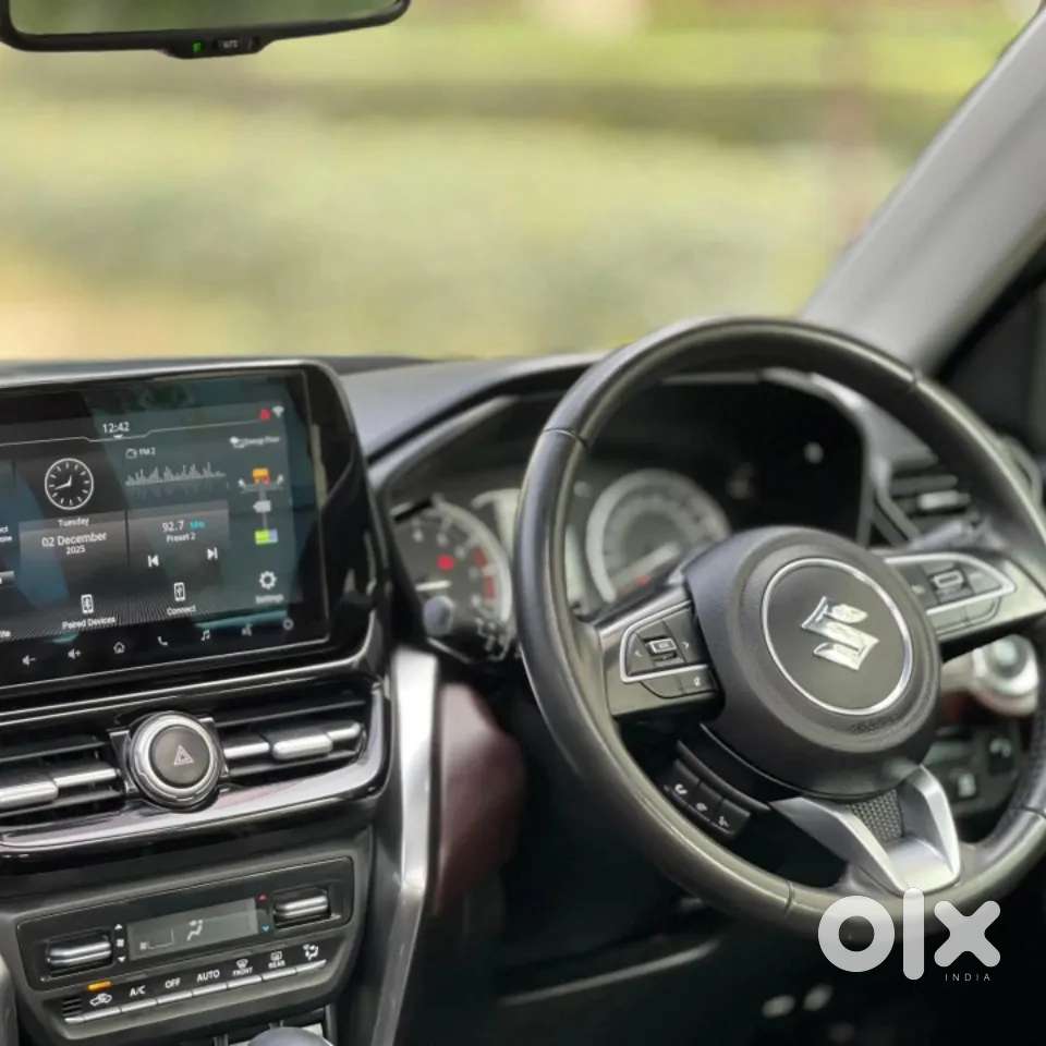 Maruti Suzuki Grand Vitara 1.5 Alpha Smart Hybrid At, 2022, Petrol