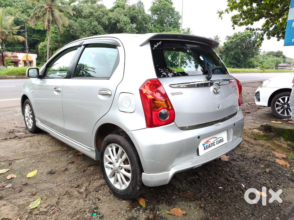 Toyota Etios Liva V Sp*, 2011, Petrol