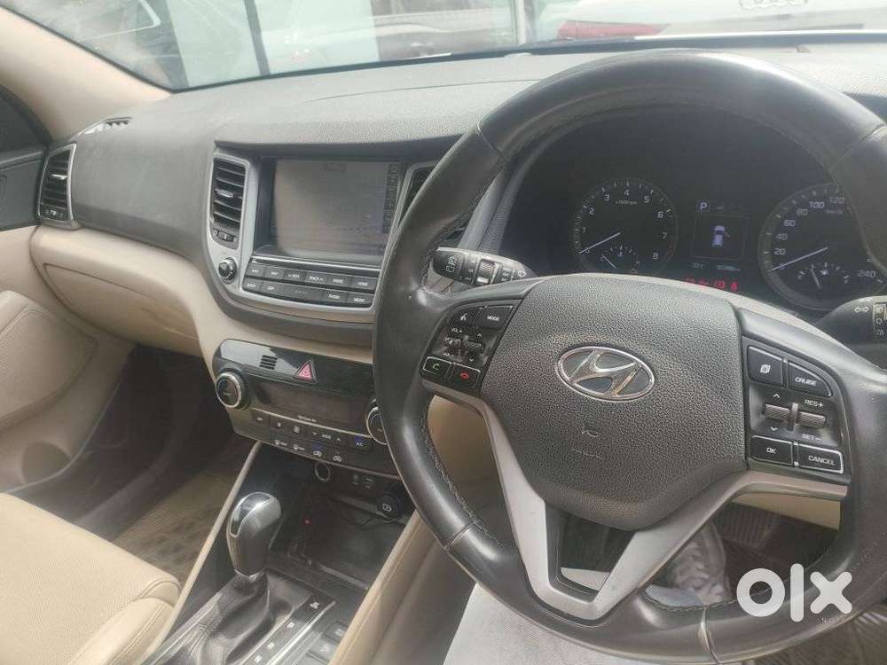 Hyundai Tucson 2.0 Dual Vtvt 2wd At Gl Opt, 2017, Petrol