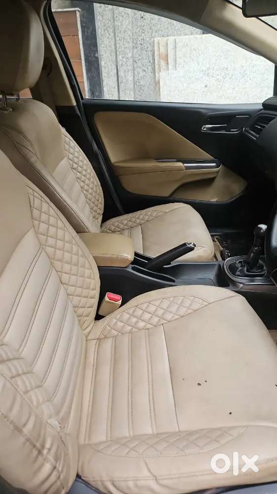 Car Is In Very Good Condition Push Button Start Sunroof Top Model Dies