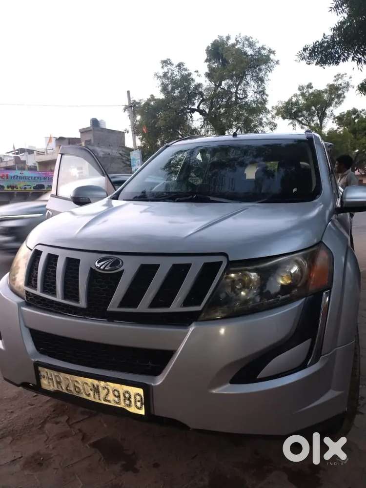 Mahindra Xuv500 2015