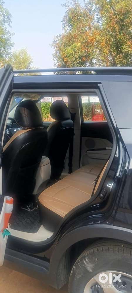 Mahindra Xuv300 W6, 2023, Petrol