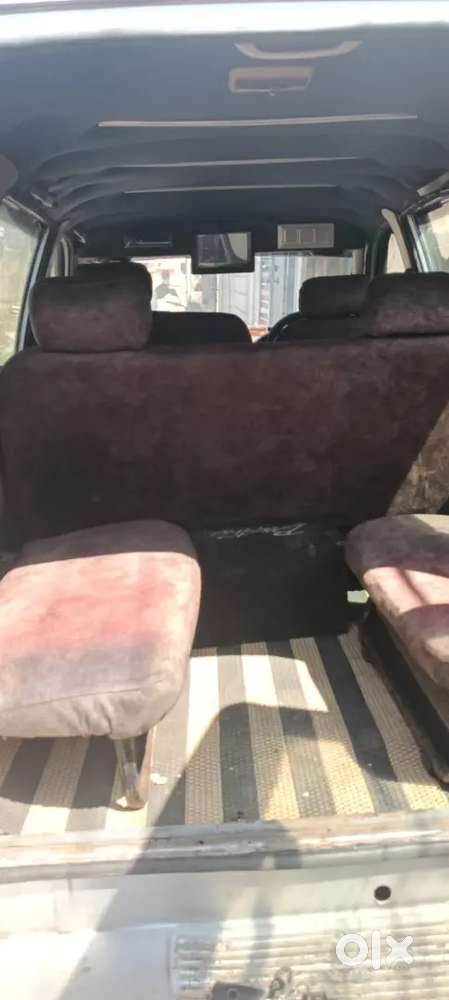 Chevrolet Tavera 2011 Diesel 150000 Km Driven