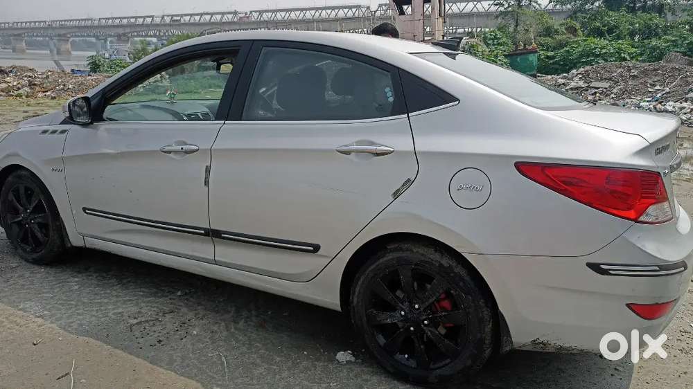 Hyundai Verna 2012 Petrol 85000 Km Driven