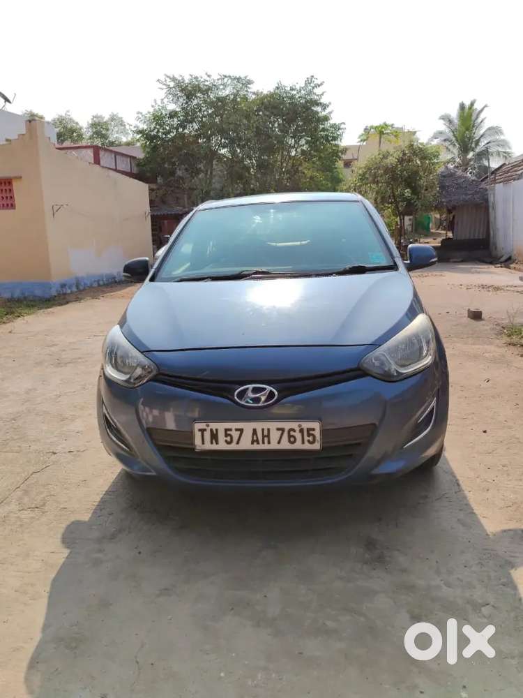 Hyundai I20 2013 Petrol Well Maintained