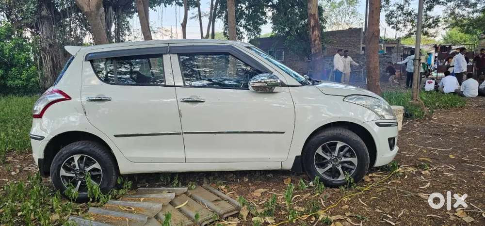 Maruti Suzuki Swift 2012