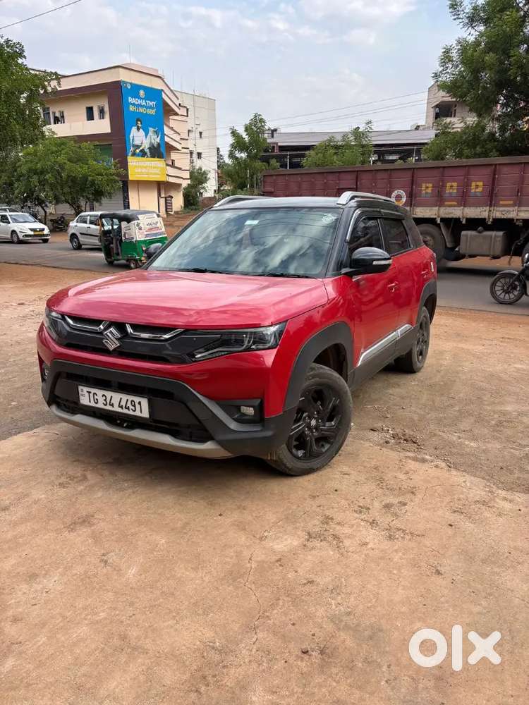 Maruti Suzuki Brezza 2024 Petrol Well Maintained