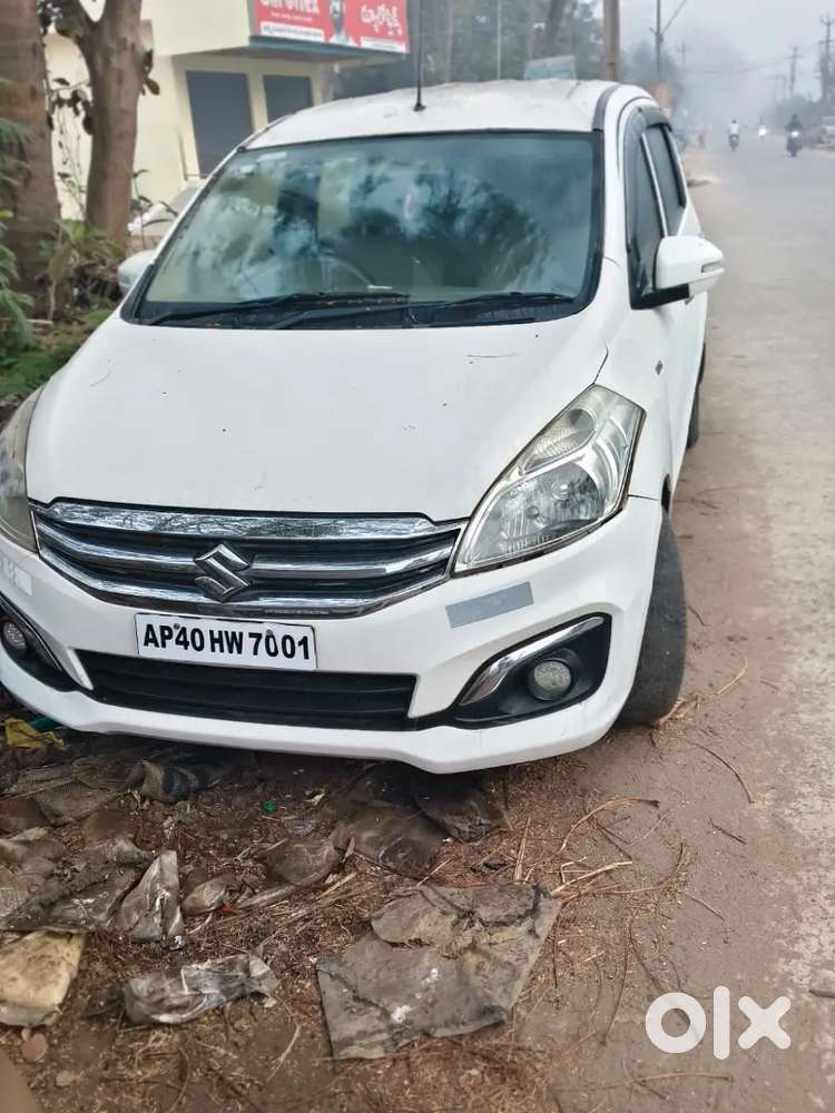 Maruti Suzuki Ertiga 2015 Diesel 130000 Km Driven