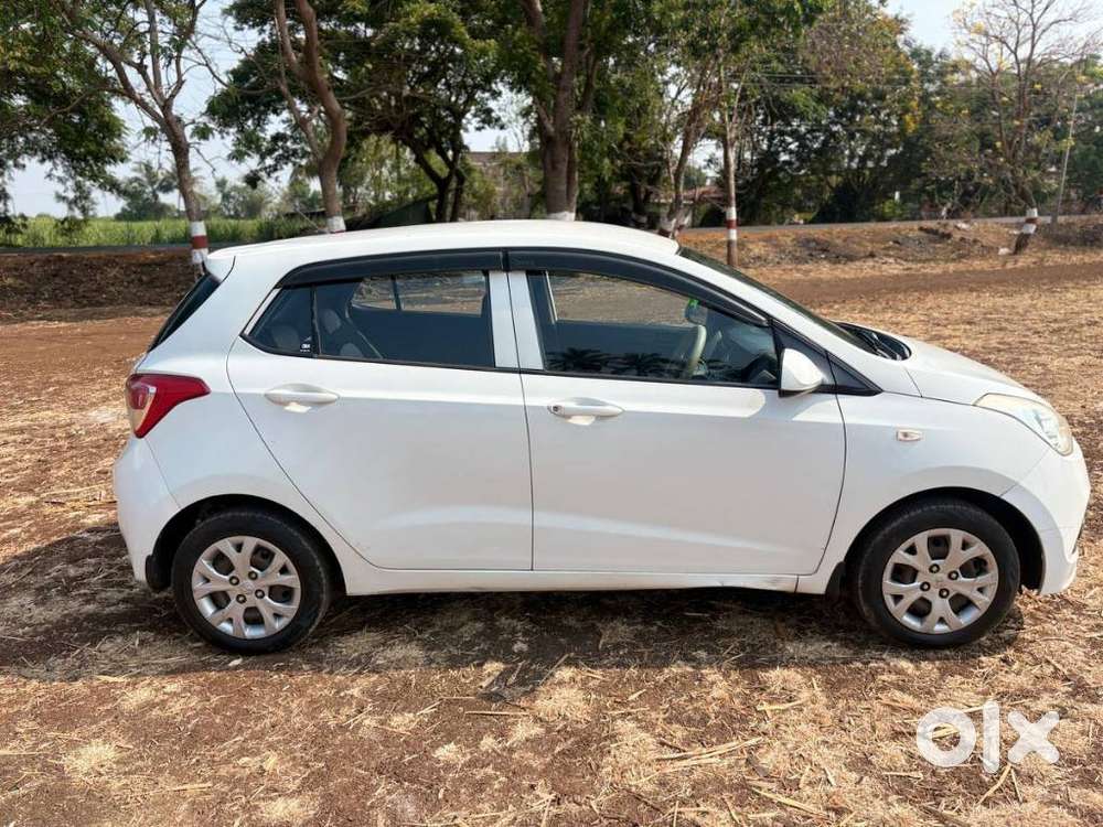 Hyundai Grand I10 Sportz 1.2 Kappa Vtvt, 2015, Petrol